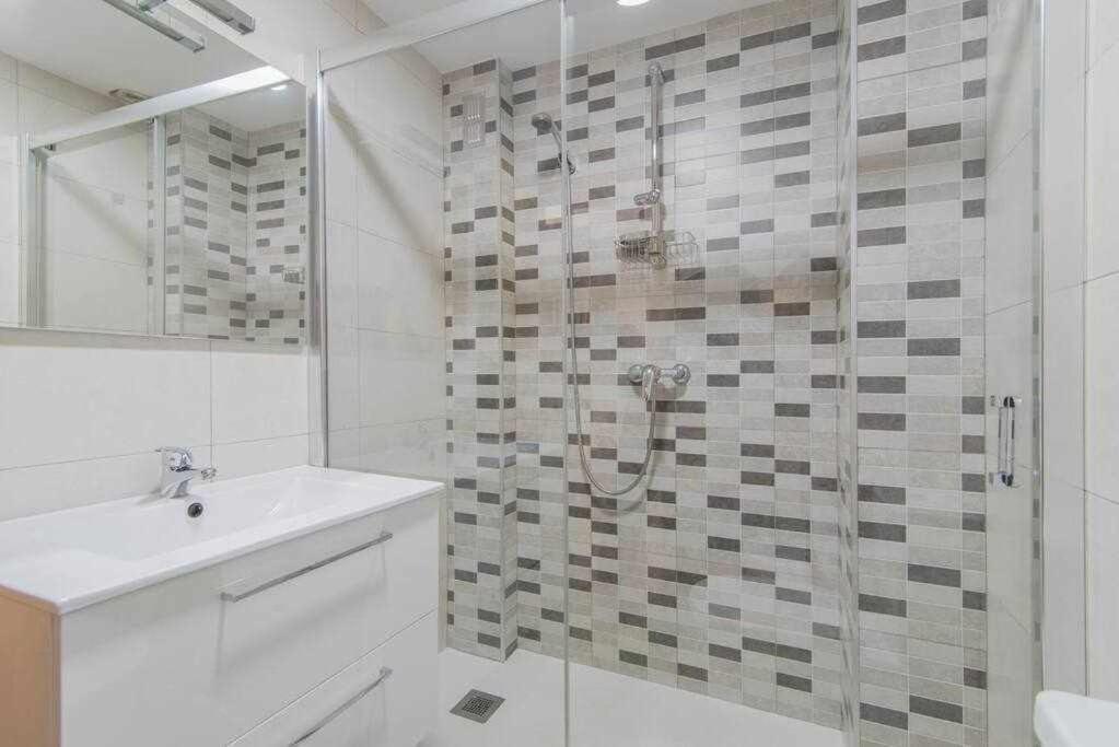 Precios Apartamento Centro Ciudad Lejlighed Granada Eksteriør billede